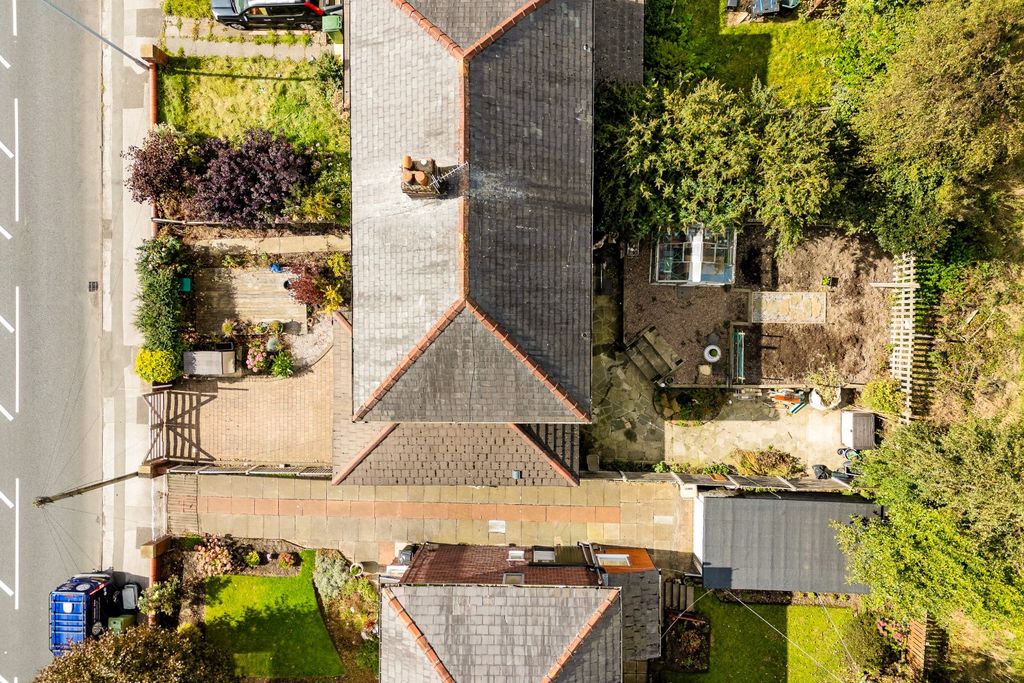 Property photo 2 of 50 4537953