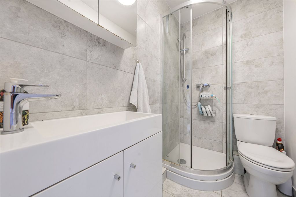 Property photo 3 of 9 Picture No. 4