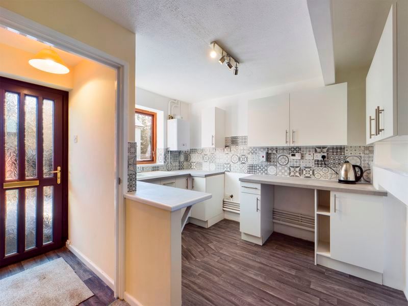 Property photo 3 of 18 Photo 9