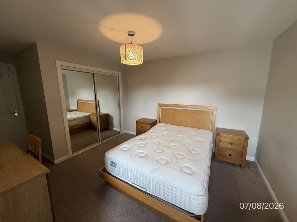 Property photo 3 of 12 Double Bedroom
