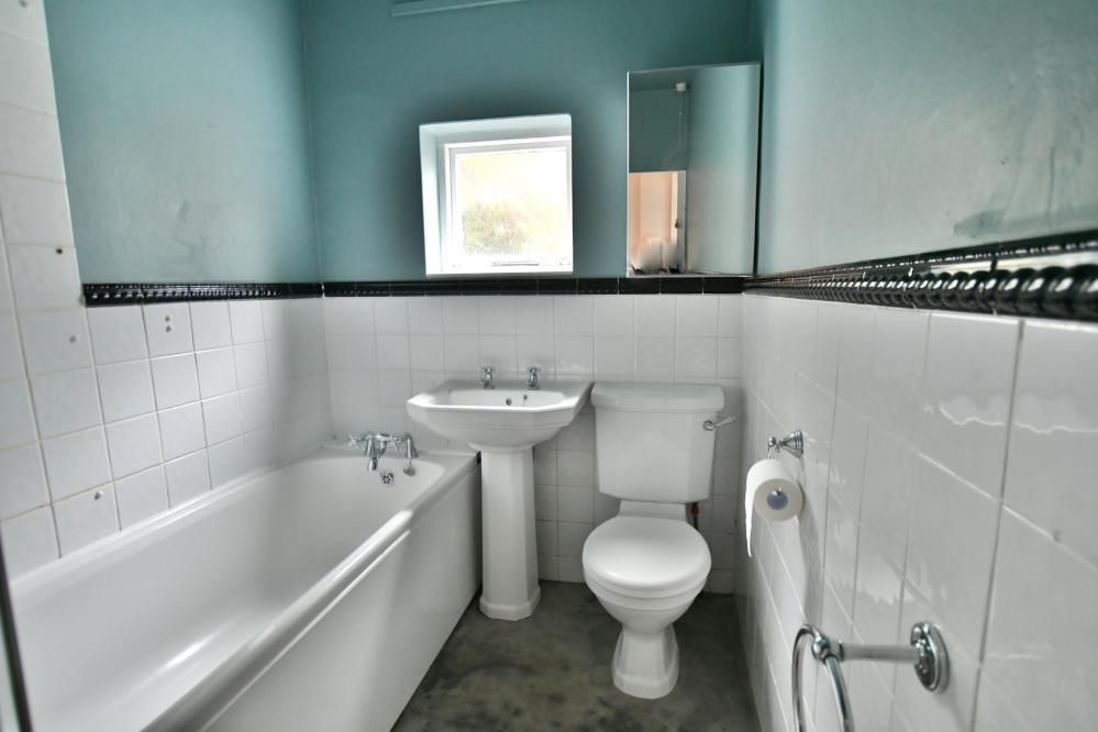 Property photo 3 of 24 Agents Notes