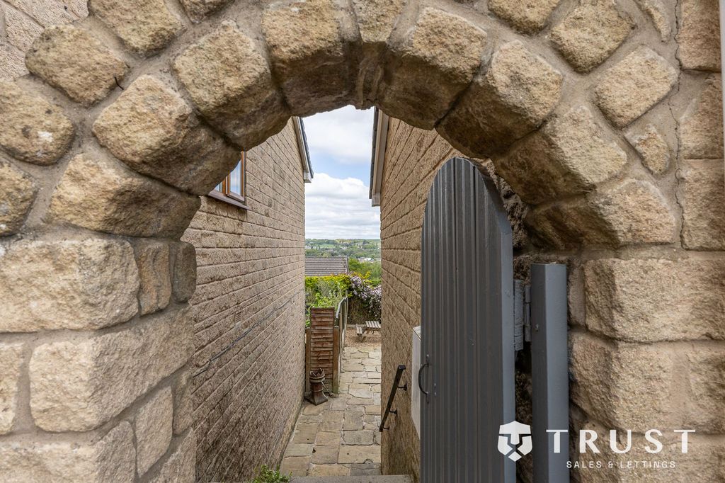 Additional image 30 of 3 bed detached house for saleMillstone Rise, Liversedge WF15