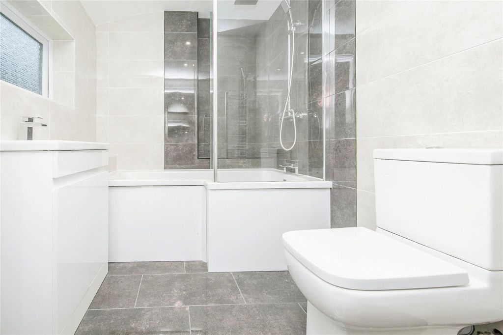 Property photo 3 of 17 Picture No. 03