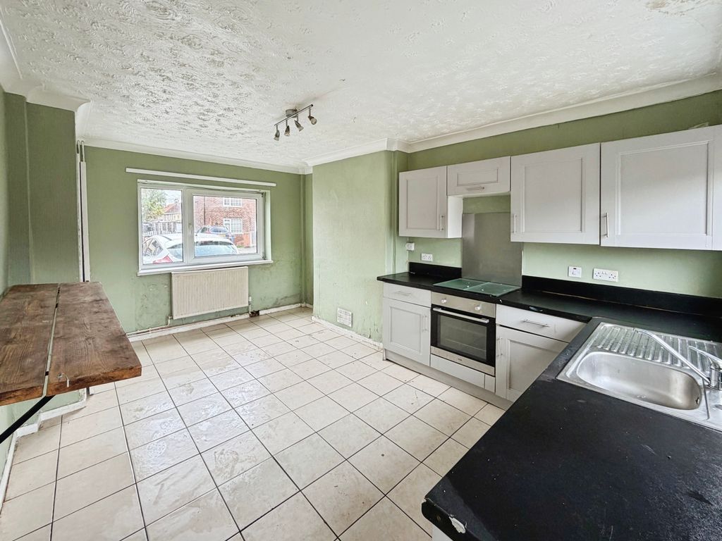 Property photo 2 of 19 192F67d5-Img_4684
