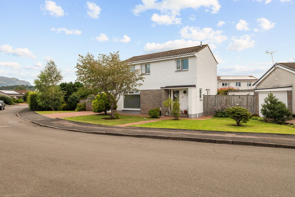 Property photo 1 of 19