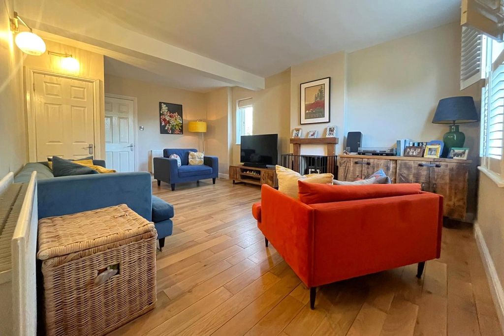 Property photo 3 of 16 Picture No. 43