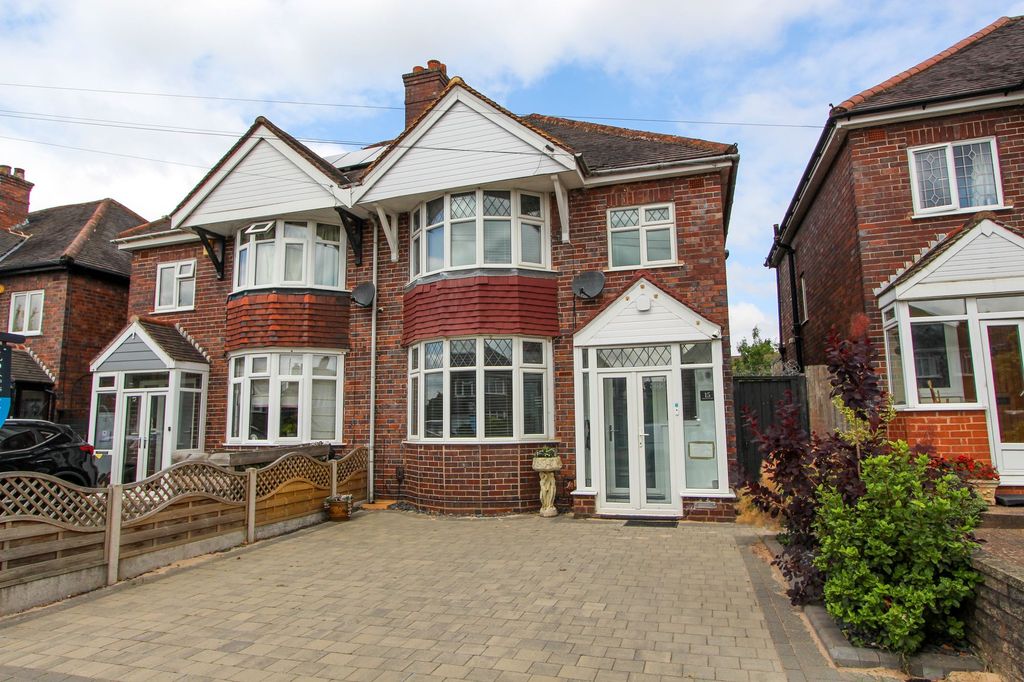 Property photo 1 of 35