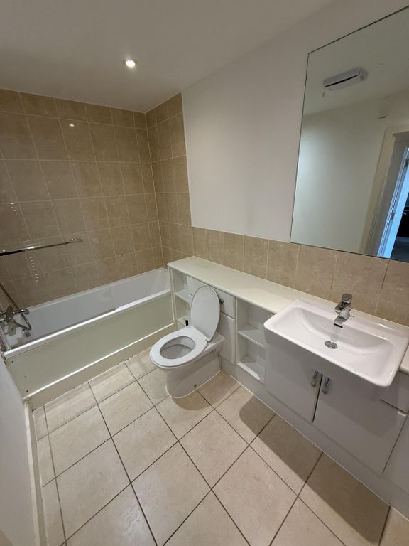 Property photo 2 of 8 Gallery