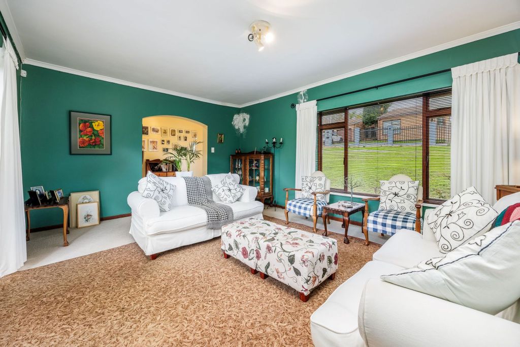 Property photo 2 of 27 Dbv1739906