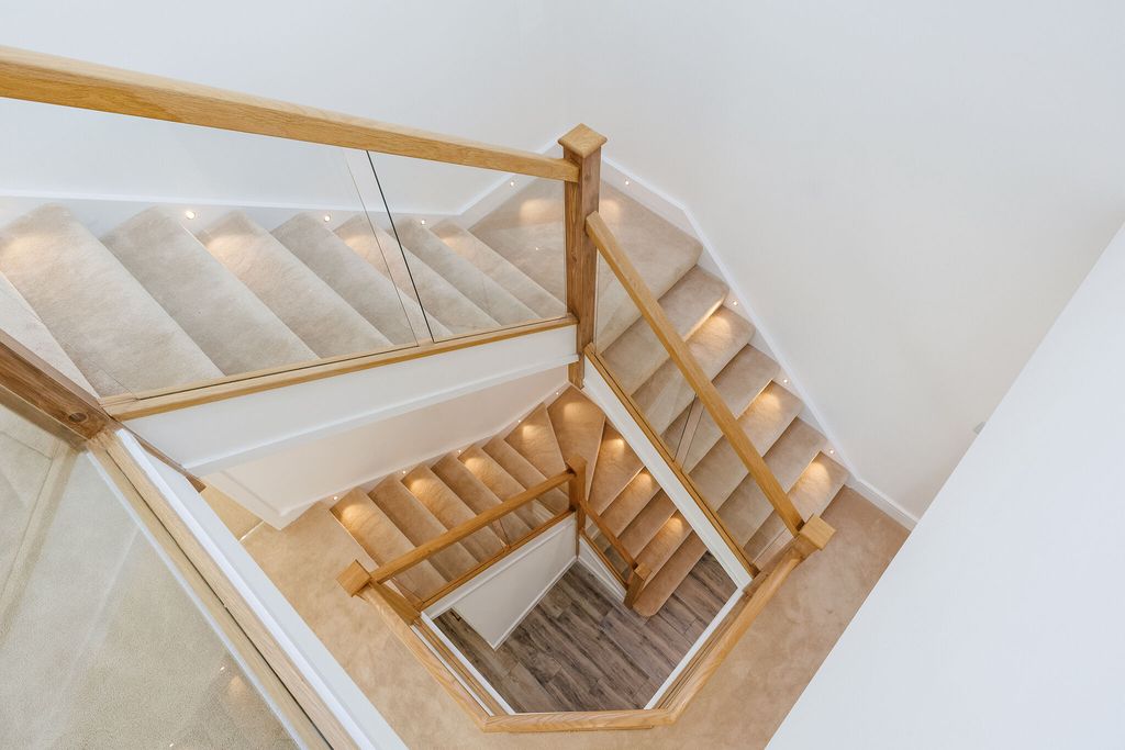 Additional image 9 of 4 bed semi-detached house for saleHurst Villas, Hurst Road, East Molesey KT8