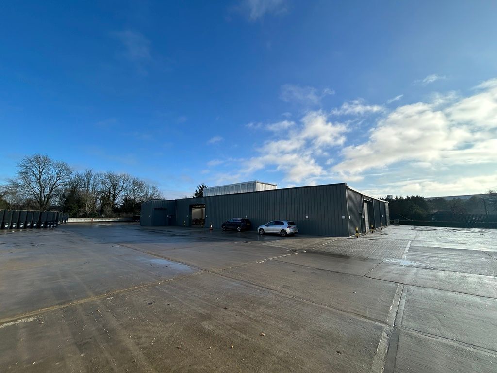 Property photo 2 of 15 Photo 11