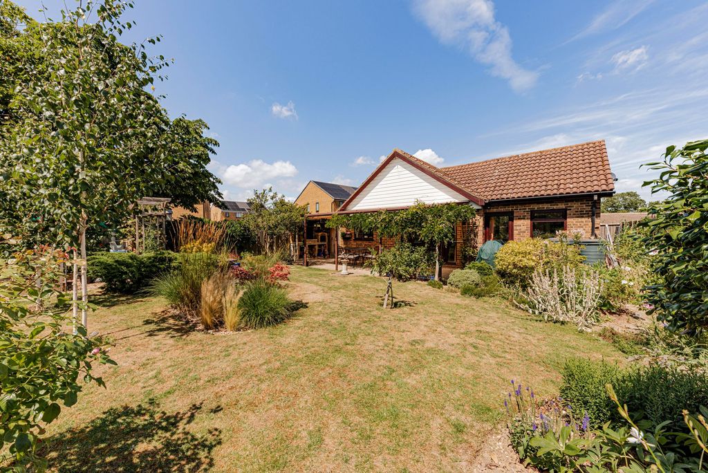 Property photo 1 of 26 Rear Garden (1)