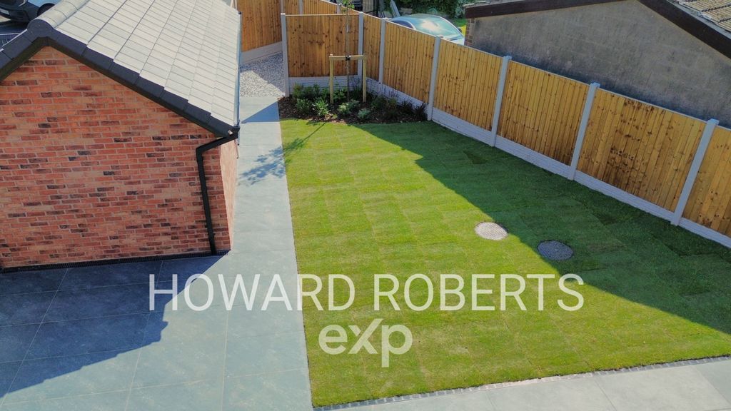 Property photo 3 of 34