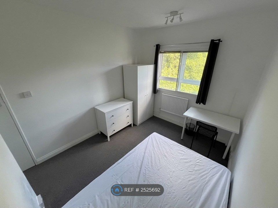 Property photo 3 of 29