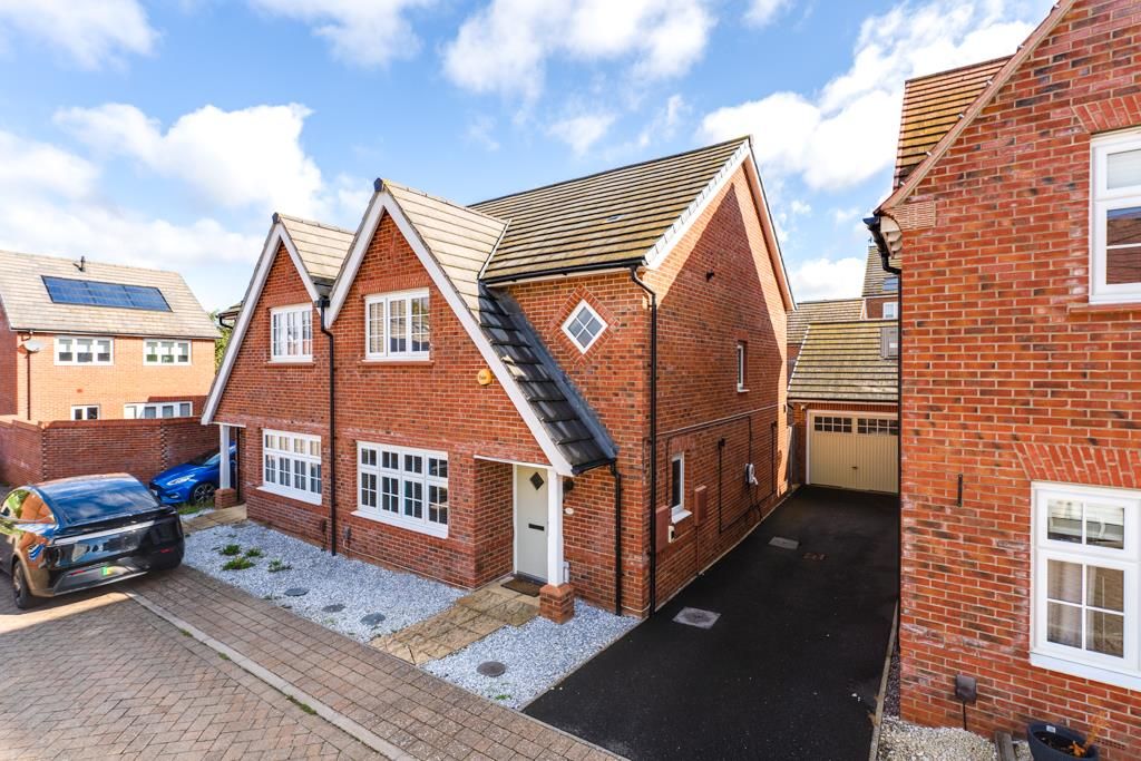 Property photo 1 of 28 4 Mereway, Barton Seagrave (2 Of 28).Jpg