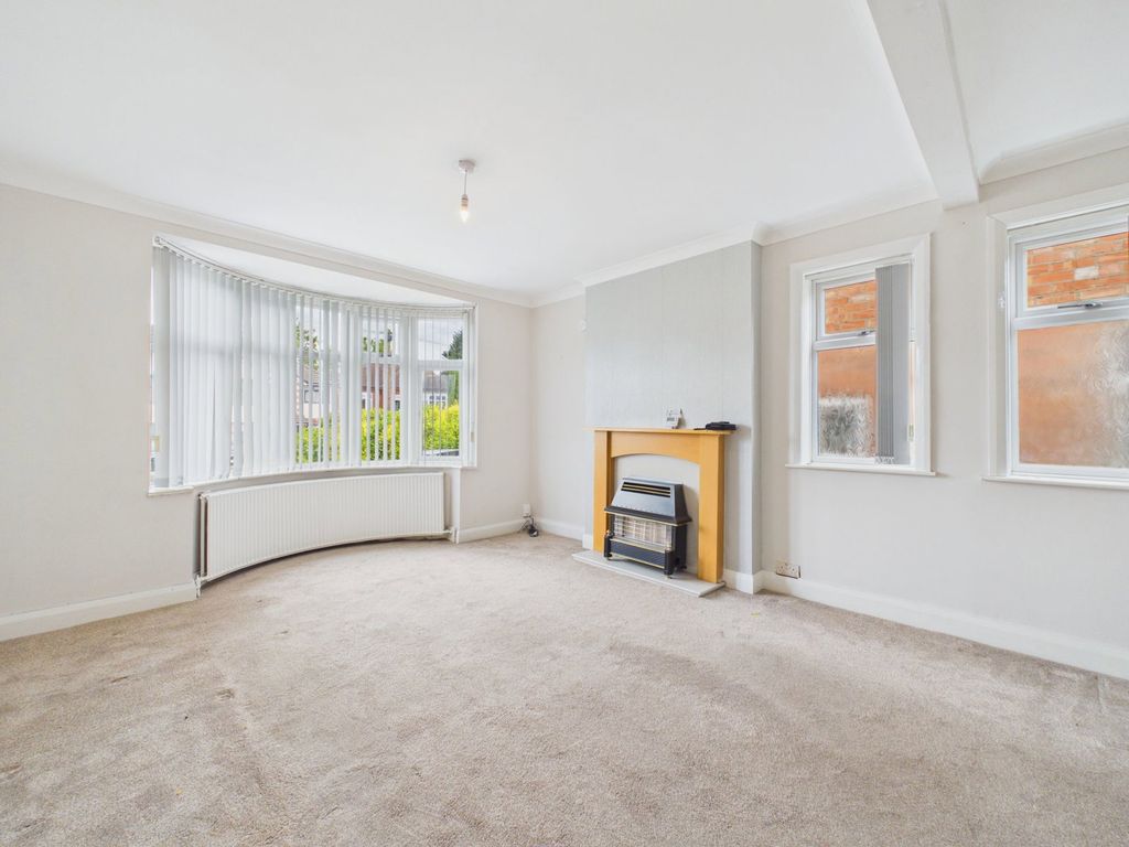 Property photo 3 of 28