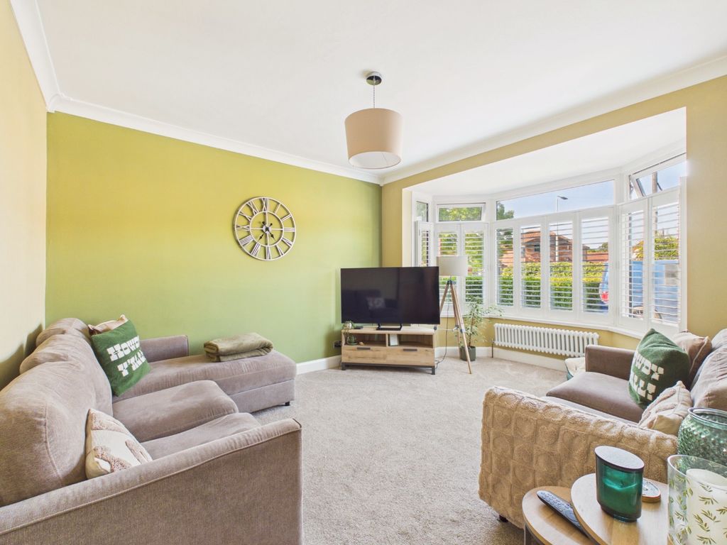 Property photo 2 of 22 5296472