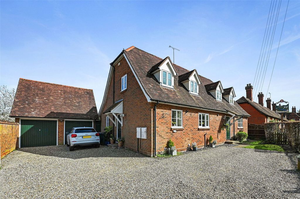 Property photo 3 of 32 Picture No. 32