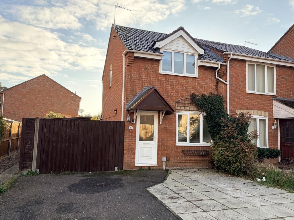 Property photo 1 of 8 Front (Exterior)