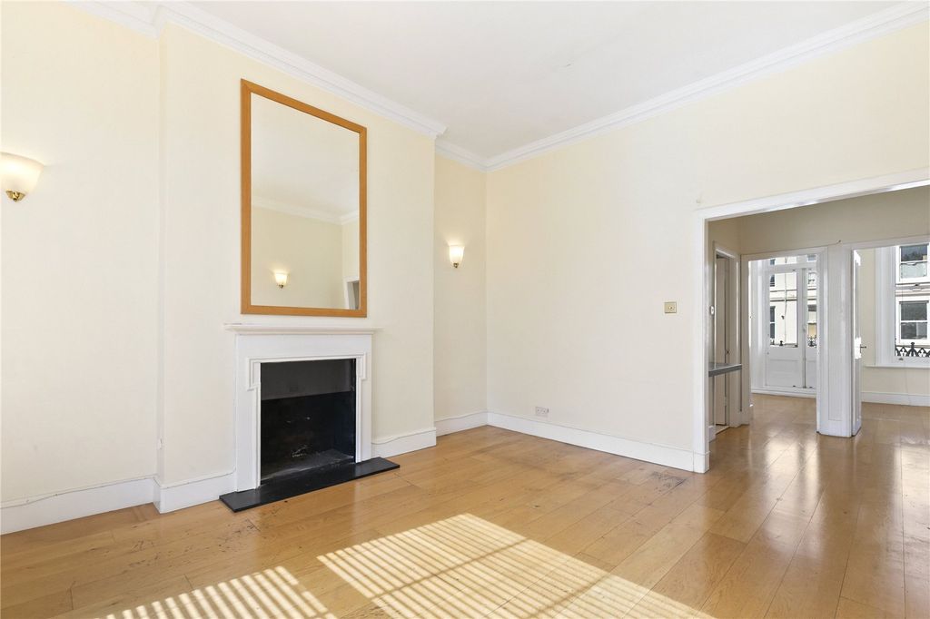 Property photo 2 of 12 Reception