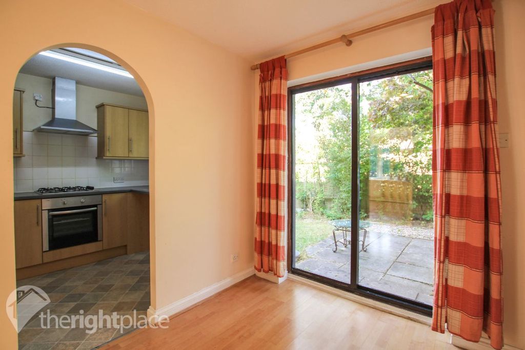 Property photo 3 of 12 Dining Room