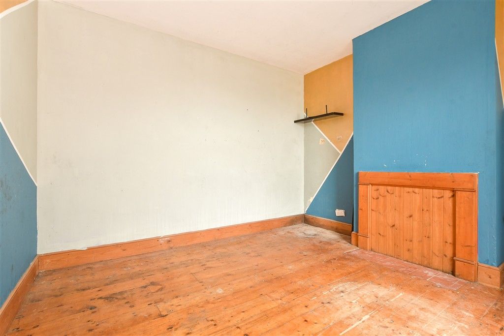 Property photo 3 of 11 Lounge