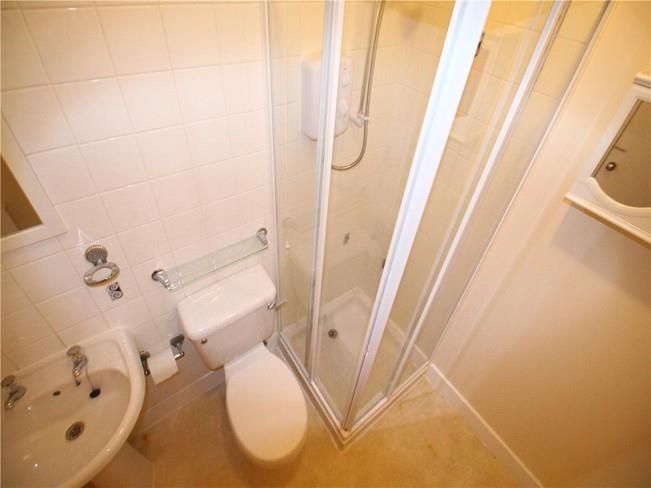 Property photo 3 of 5