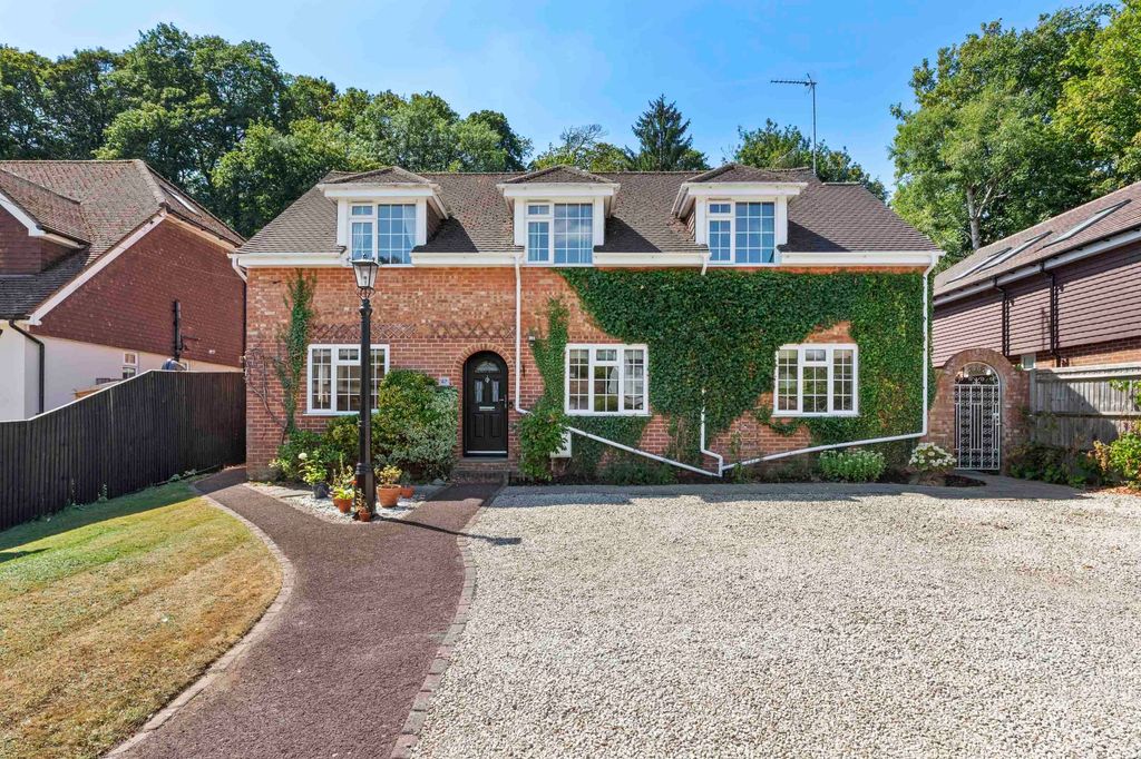 Property photo 1 of 24