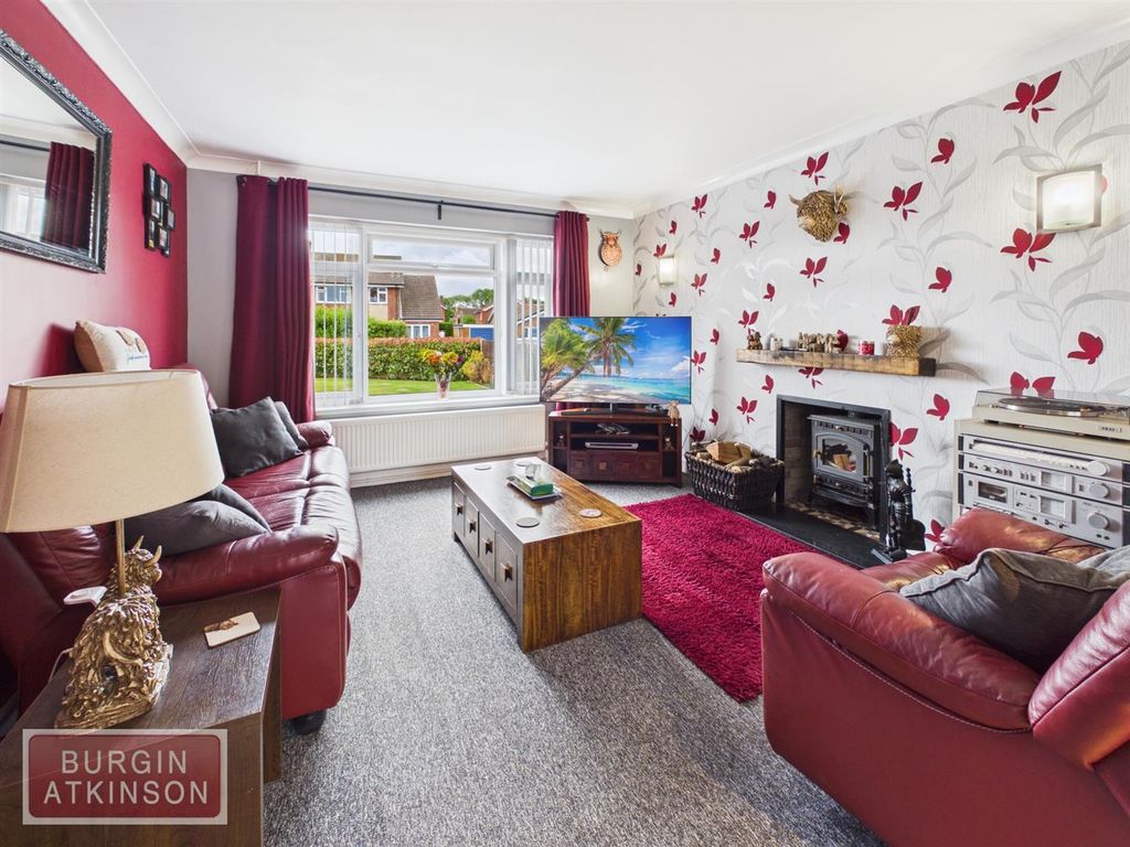 Property photo 3 of 40 Cam01619G0-Pr0214-Still001.Jpg