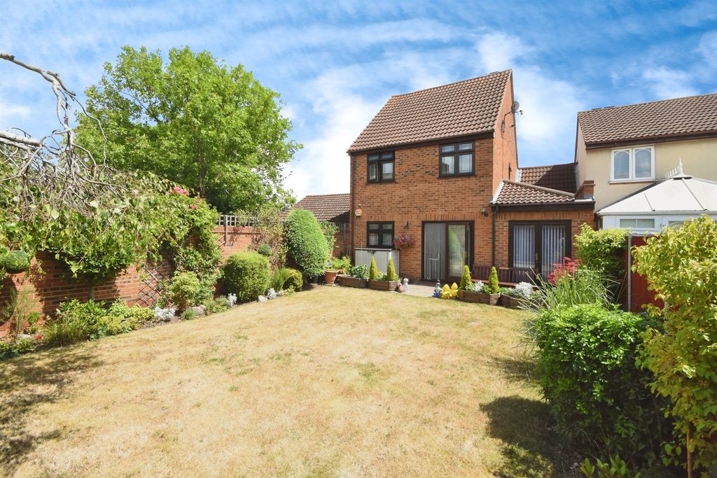 Property photo 3 of 17