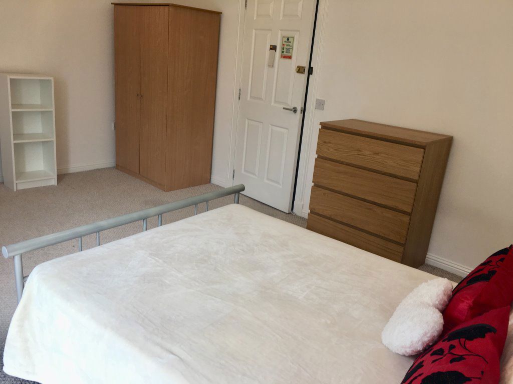 Property photo 2 of 7