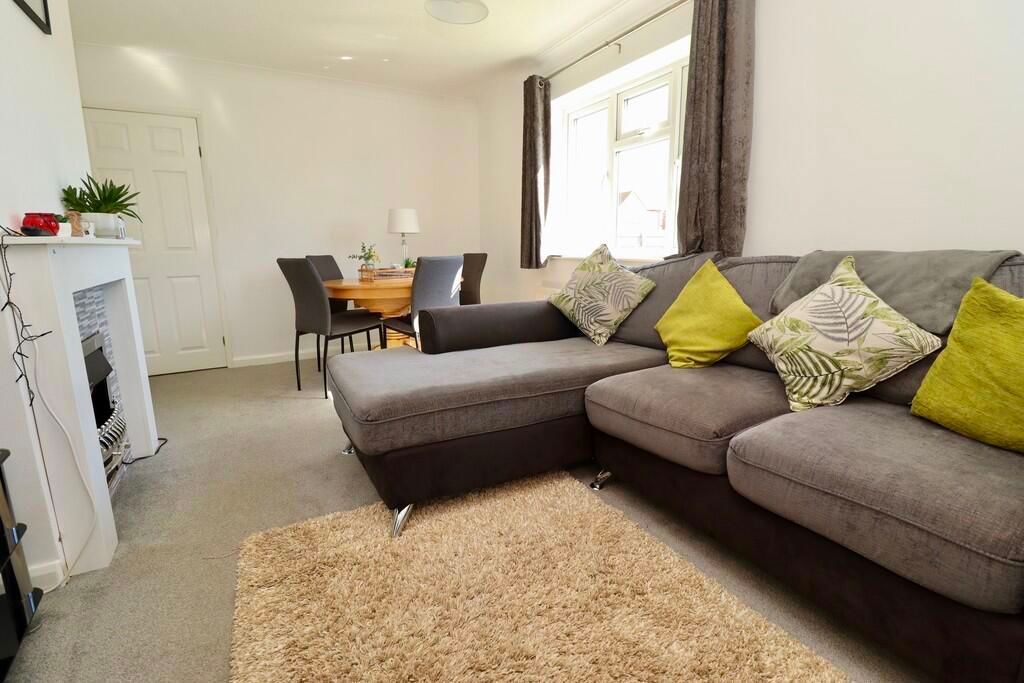 Property photo 2 of 14