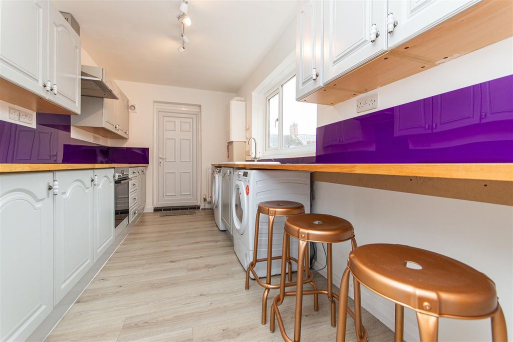 Property photo 2 of 15 Edit-4466.Jpg