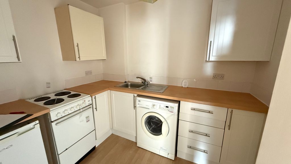 Property photo 3 of 6 5.Jpeg