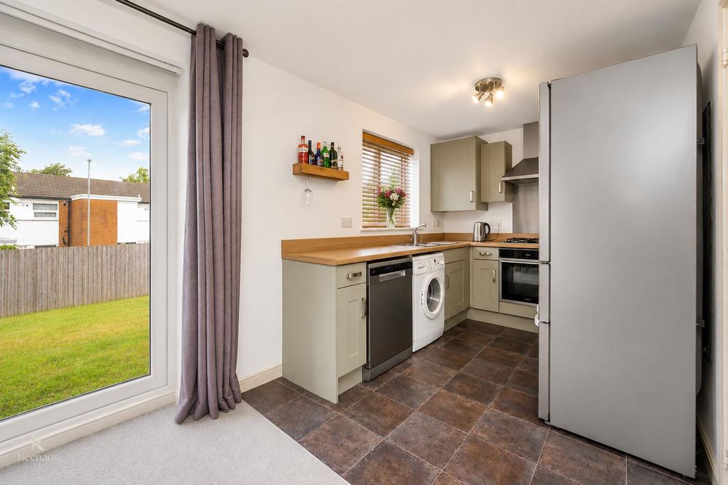 Property photo 2 of 28 2.Jpg