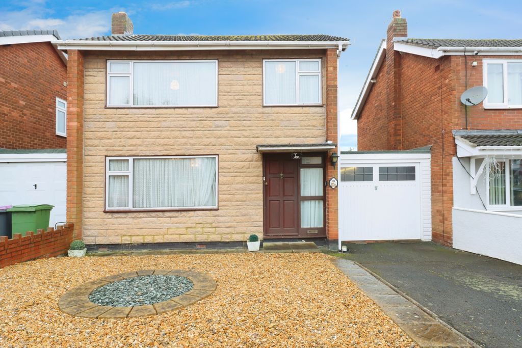 Property photo 2 of 15