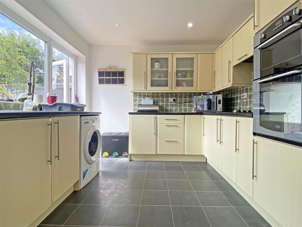 Property photo 3 of 22 K2.Jpg