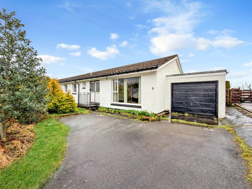 Property photo 1 of 26