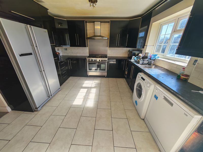 Property photo 3 of 14 Photo 10