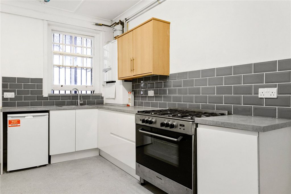 Property photo 3 of 7 Picture No. 02
