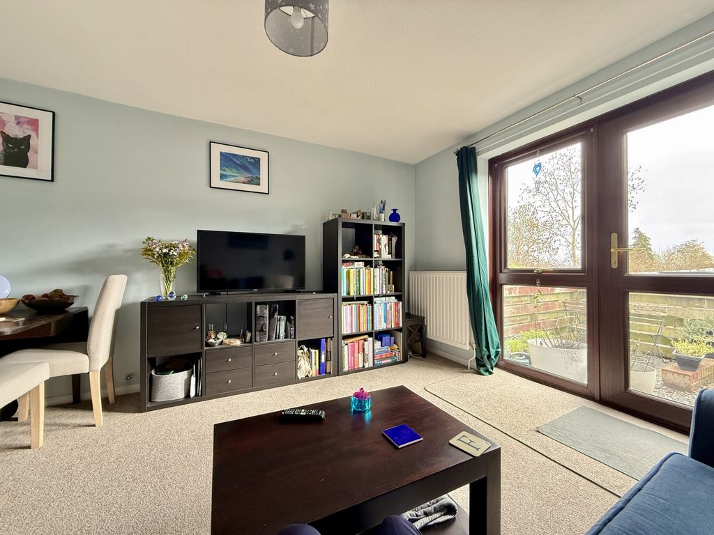 Property photo 3 of 15 Photo 11