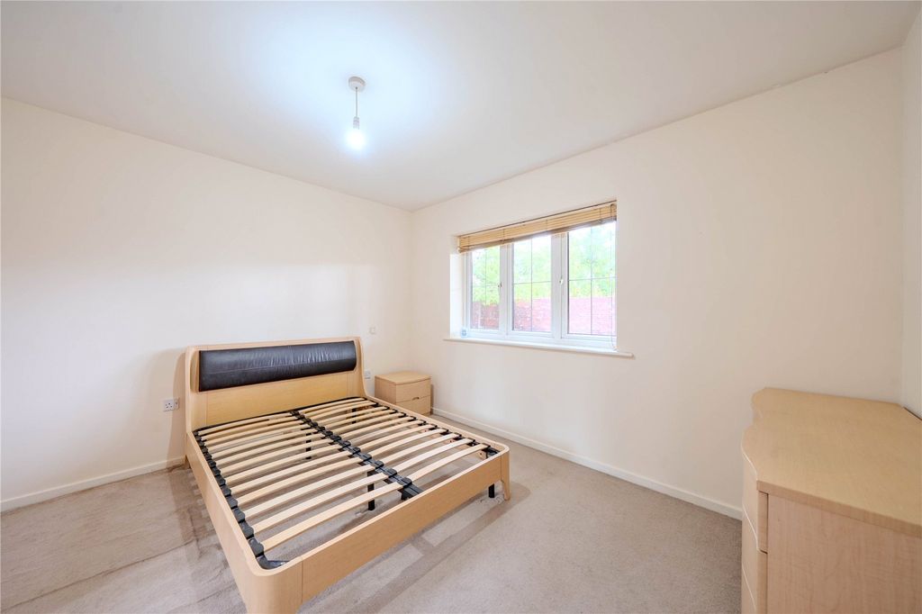 Property photo 3 of 12 Picture No. 12