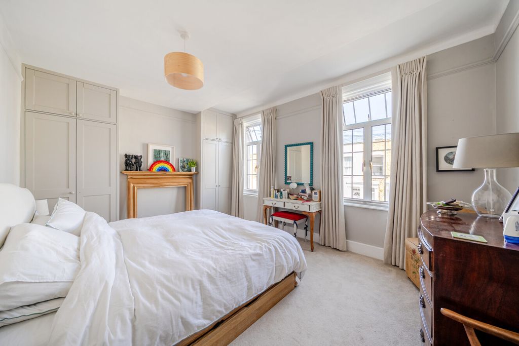 Property photo 1 of 37 1453243-22-69F4B0...