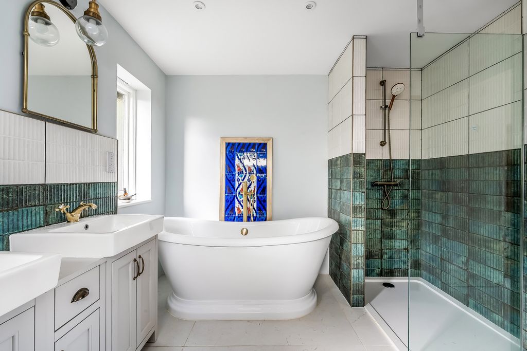 Additional image 27 of 6 bed detached house for saleWilderness Road, Oxted, Surrey RH8