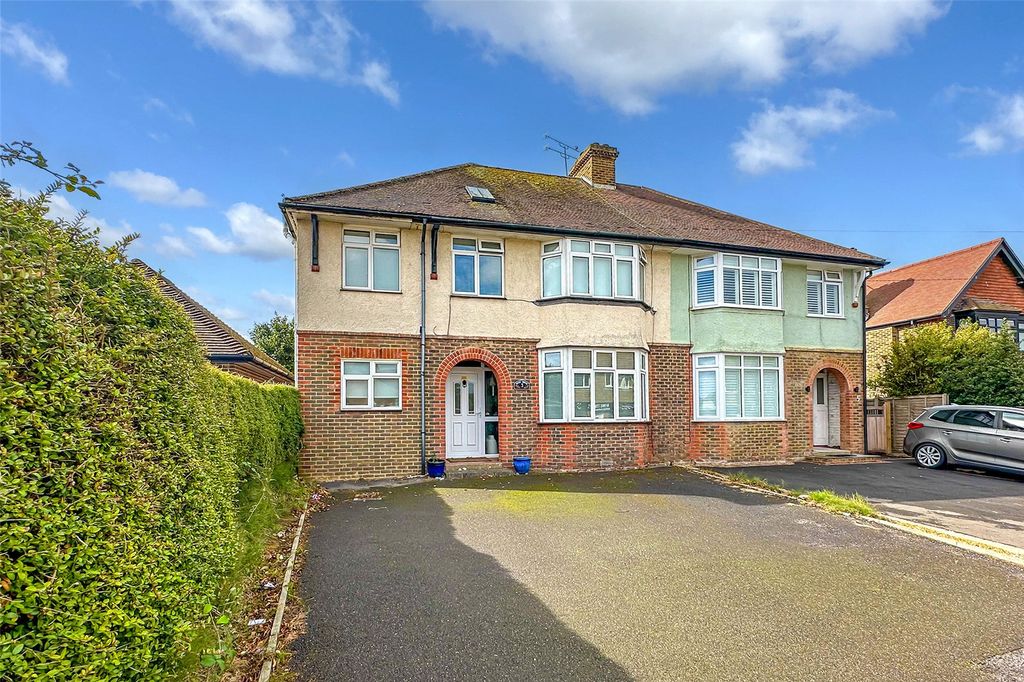 Property photo 1 of 27 Picture No. 28