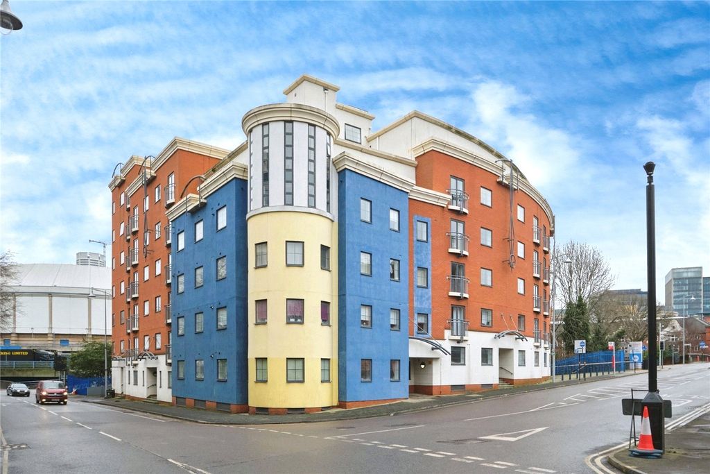 Property photo 1 of 11 Brindley Point