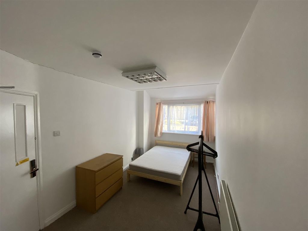 Property photo 2 of 4 Img_4516.Jpg
