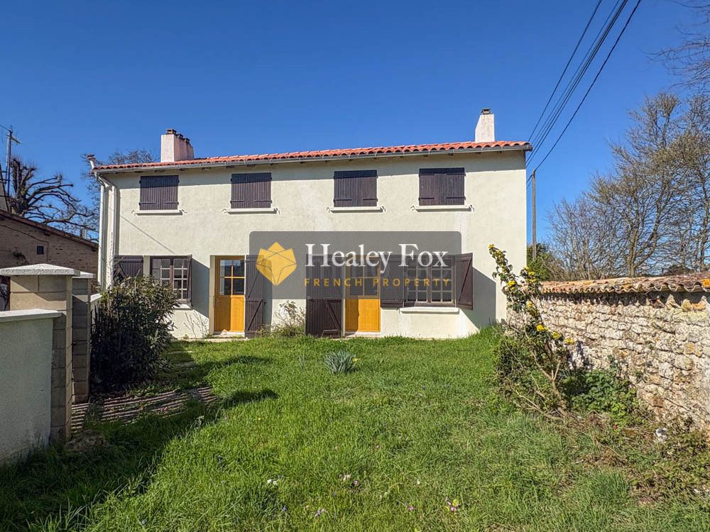 Property photo 1 of 18