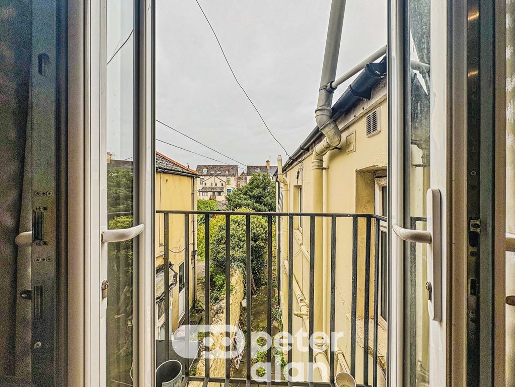 Property photo 2 of 12 Balcony