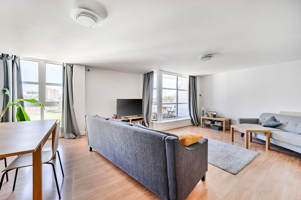 Property photo 2 of 27 Photo 8